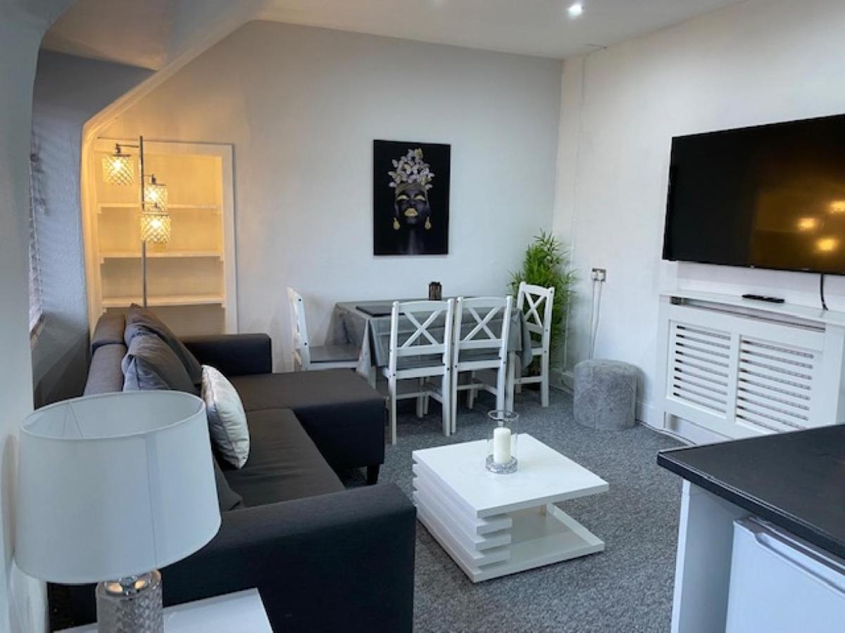 Denny Street Apartment อินเวอร์เนส ภายนอก รูปภาพ
